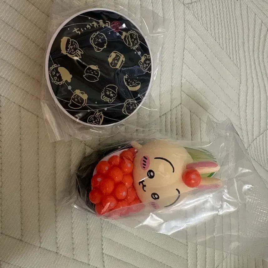 [BUNJANG] Cheeikawa Usagi Sushi Random Figure / 치이카와 먼작귀 스시 팝업 우사기 랜덤 피규어