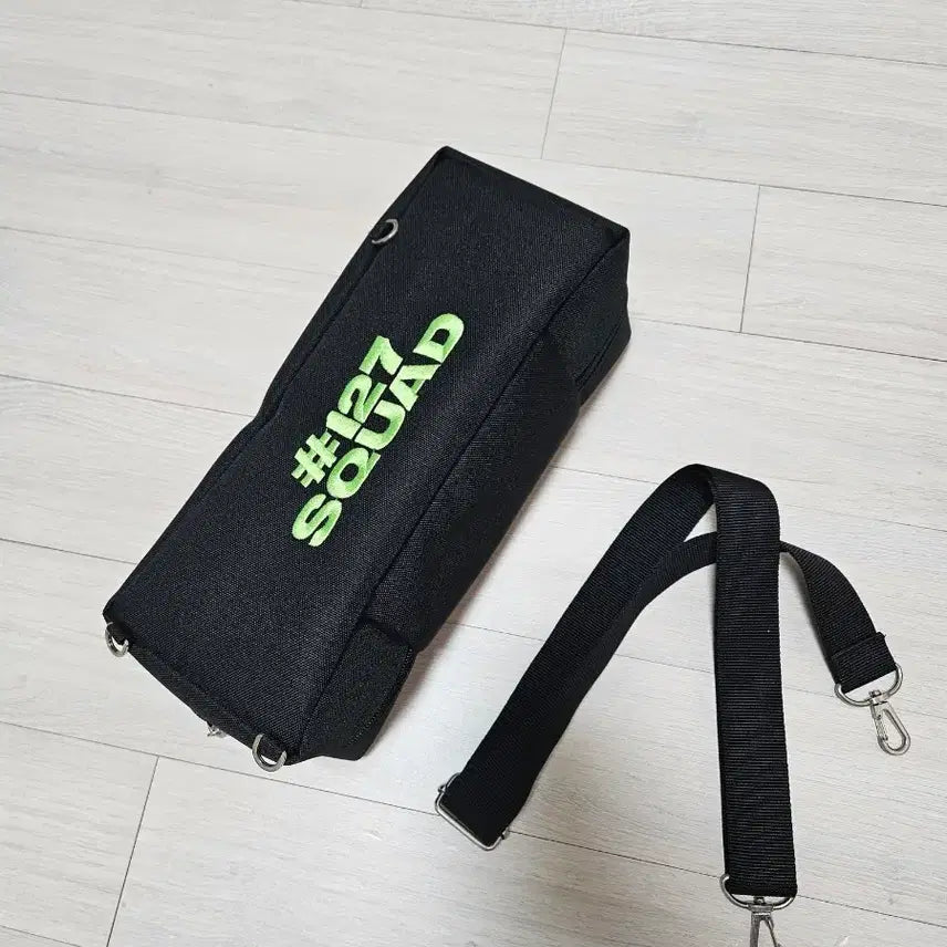 [BUNJANG] NCT127 Lightstick Bag / NCT127 응원봉 가방