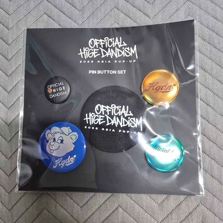 [BUNJANG] Official HIGE DANJI Popup Store Pin Button Set / 히게단 팝업 엠디 핀버튼 세트