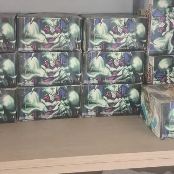 [BUNJANG] Yu-Gi-Oh! Metal Raiders First Edition Booster Box / 유희왕 강철의 습격자 초판 1박스당 25만원