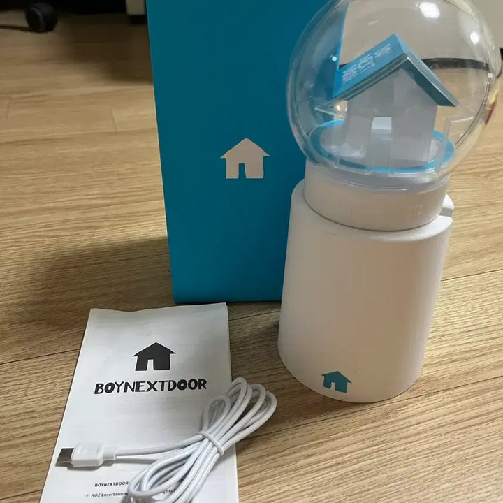 [BUNJANG] BOYNEXTDOOR Mood Lamp Lightstick / 보이넥스트도어 보넥도 응원봉 무드등버전