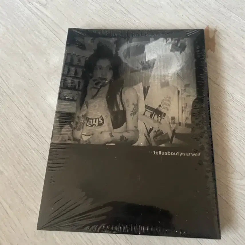 [BUNJANG] Yerin Baek 2nd Album tellusaboutyourself Sealed / 백예린2집 tellusabout yourself 앨범