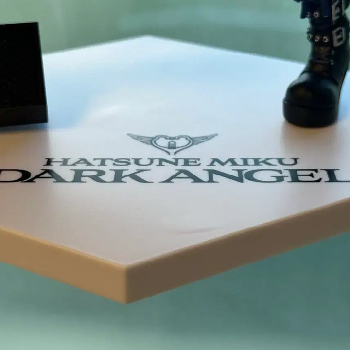 [BUNJANG] Hatsune Miku Dark Angel Secret Police Figure / 하츠네 미쿠 다크엔젤 비밀경찰 피규어