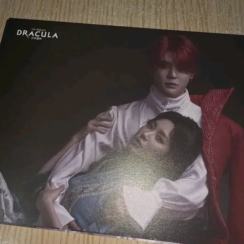 [BUNJANG] Musical Dracula Postcard Bundle Set (Jeon Dong Seok, Shin Sung Rok, Kim Jun Su, Jo Jung Eun) / 더이상 가격내림X 일괄 뮤지컬 드라큘라 엽서 전동석 신성록 김준수 조정은 md 굿즈 연뮤 특전