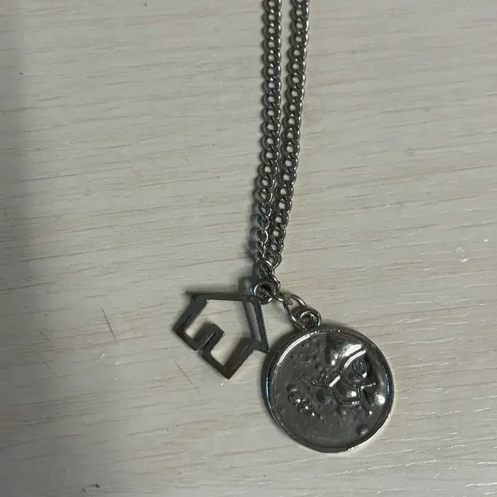 [BUNJANG] BOYNEXTDOOR 1st Anniversary Necklace Leehan / 보넥도 1주년 목걸이 이한 탈덕처분