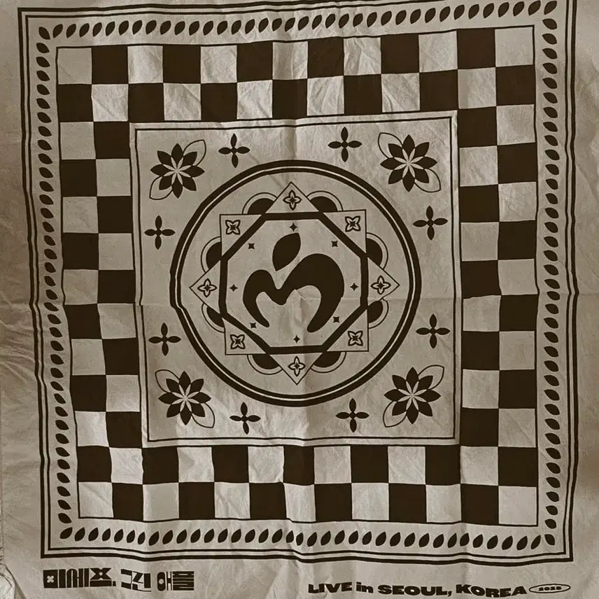 [BUNJANG] Mrs. Green Apple Concert Bandana Merchandise / 미세스 그린애플 내한 반다나 엠디 굿즈 양도