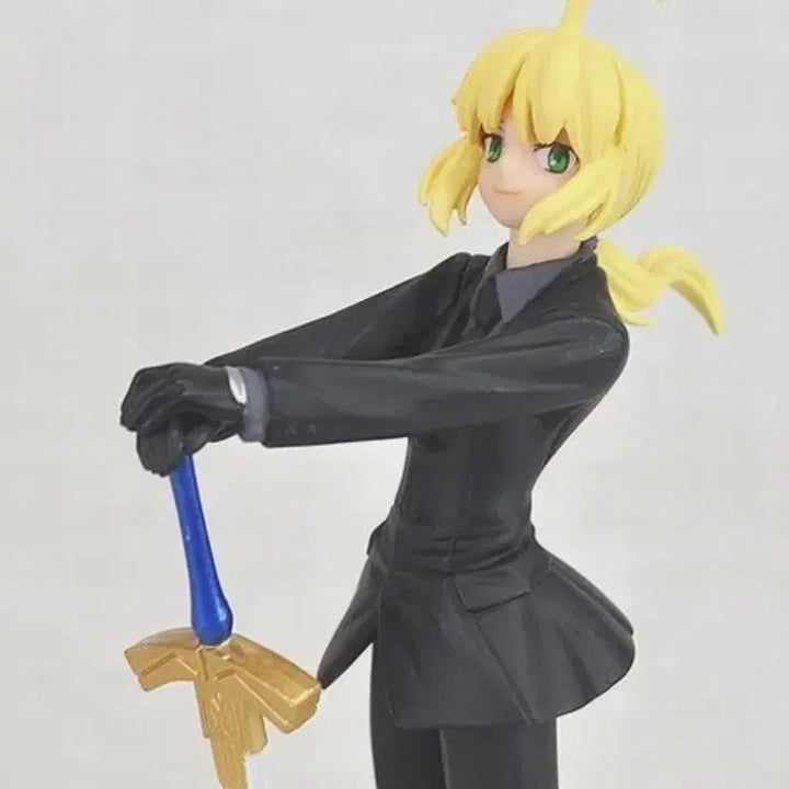 [BUNJANG] Fate Saber Formal Wear Figure / 페이트세이버 정장피규어