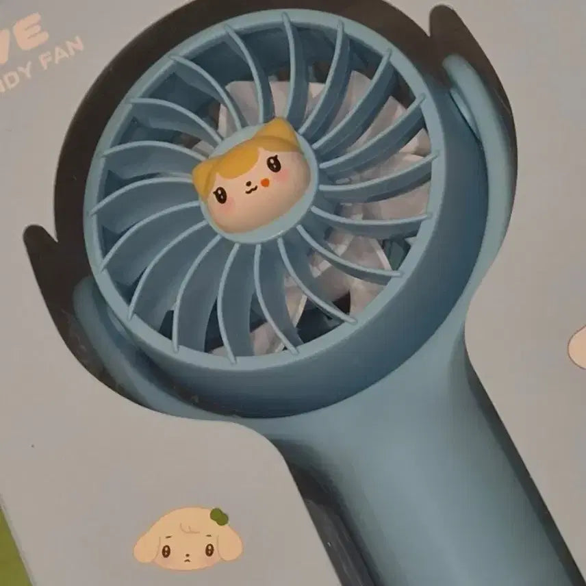 [BUNJANG] IVE Liz Cheese Mini Fan / 아이브 미니브 리즈 치즈 미니 선풍기