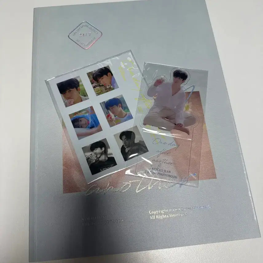 [BUNJANG] Kim Yohan Photobook / 김요한 개인 포토북 판매합니다