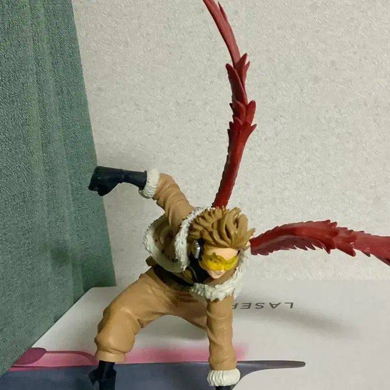 [BUNJANG] Hawks Figure (Unsealed) / 호크스 피규어 개봉전시