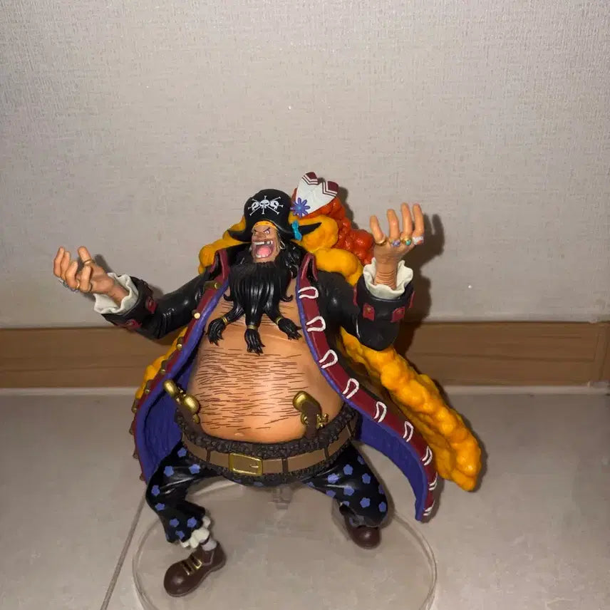 [BUNJANG] One Piece Blackbeard Figure / 원피스 검은수염 피규어