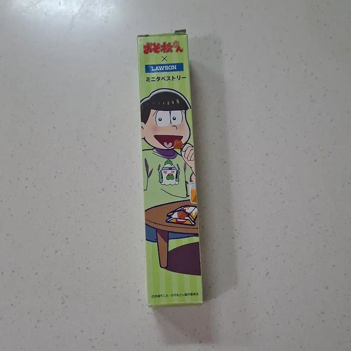 [BUNJANG] Osomatsusan Lawson Collaboration Mini Tapestry Choro-matsu / 오소마츠상 로손 콜라보 미니 태피스트리 쵸로마츠 3