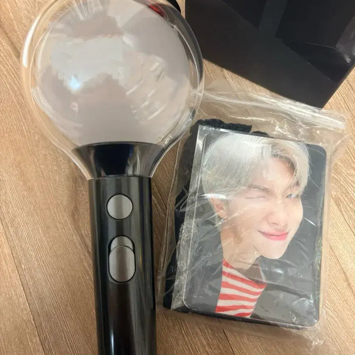 [BUNJANG] BTS Special Edition Lightstick / BTS 방탄 스에밤 응원봉 팝니다.