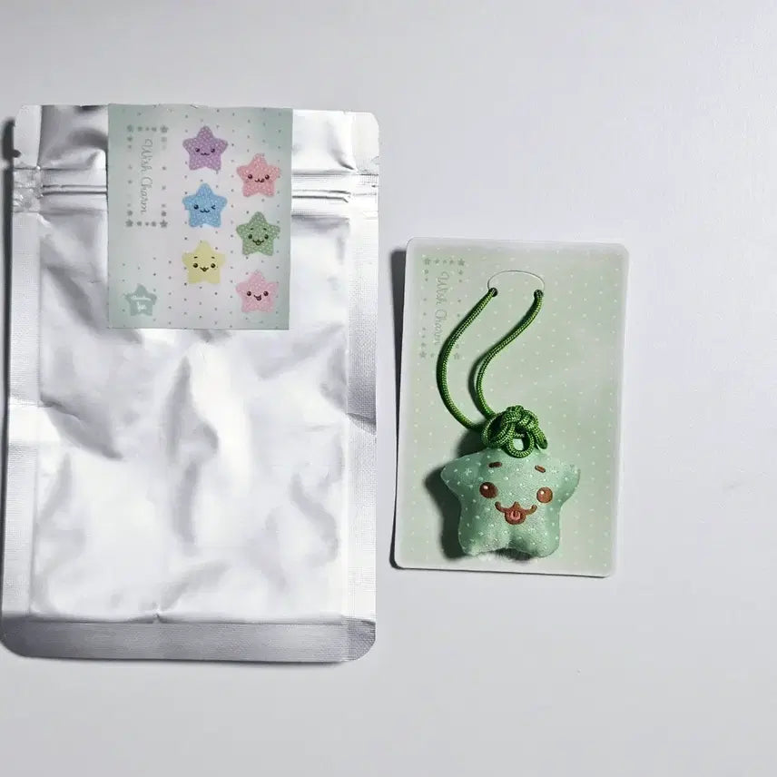 [BUNJANG] NCT WISH Omamori Charm Jaehee / 엔시티위시 랜덤 오마모리 참 재희
