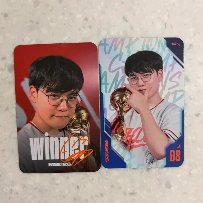 [BUNJANG] HLE Gumayusi July Monthly Photocard / HLE 월간포토카드 7월 구마유시 gumayusi