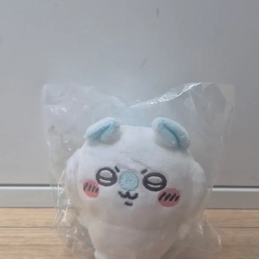 [BUNJANG] Chiikawa Momonga Sitting Plush / 치이카와 앉은 누이 모몽가
