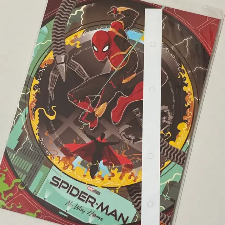 [BUNJANG] Spider-Man: No Way Home Official Fan Book Poster (Sealed) / (미개봉) 스파이더맨 노웨이홈 오티북 포스터
