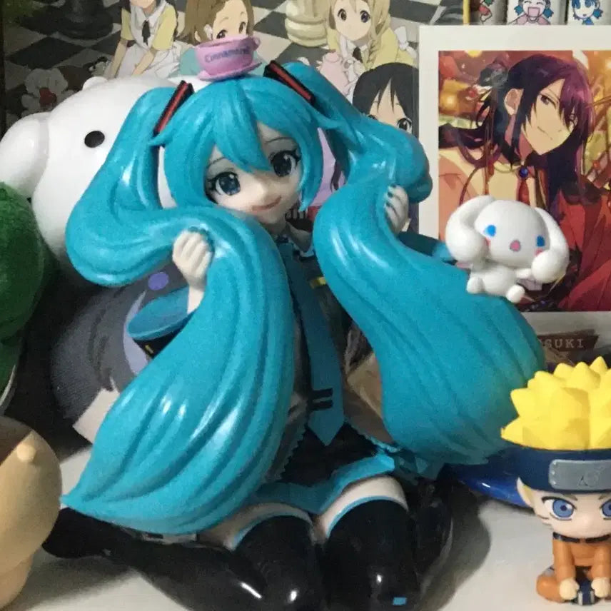 [BUNJANG] Hatsune Miku Cinnamoroll Choconoise Figure (Japan Domestic) / 하츠네 미쿠 시나모롤 쵸코노세 피규어 일본내수용