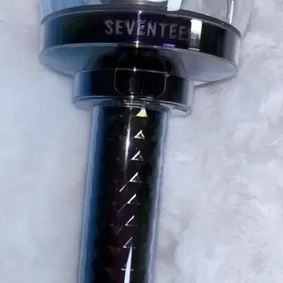 [BUNJANG] Seventeen Carat Bong Lightstick / 세븐틴 캐럿봉 판매합니다