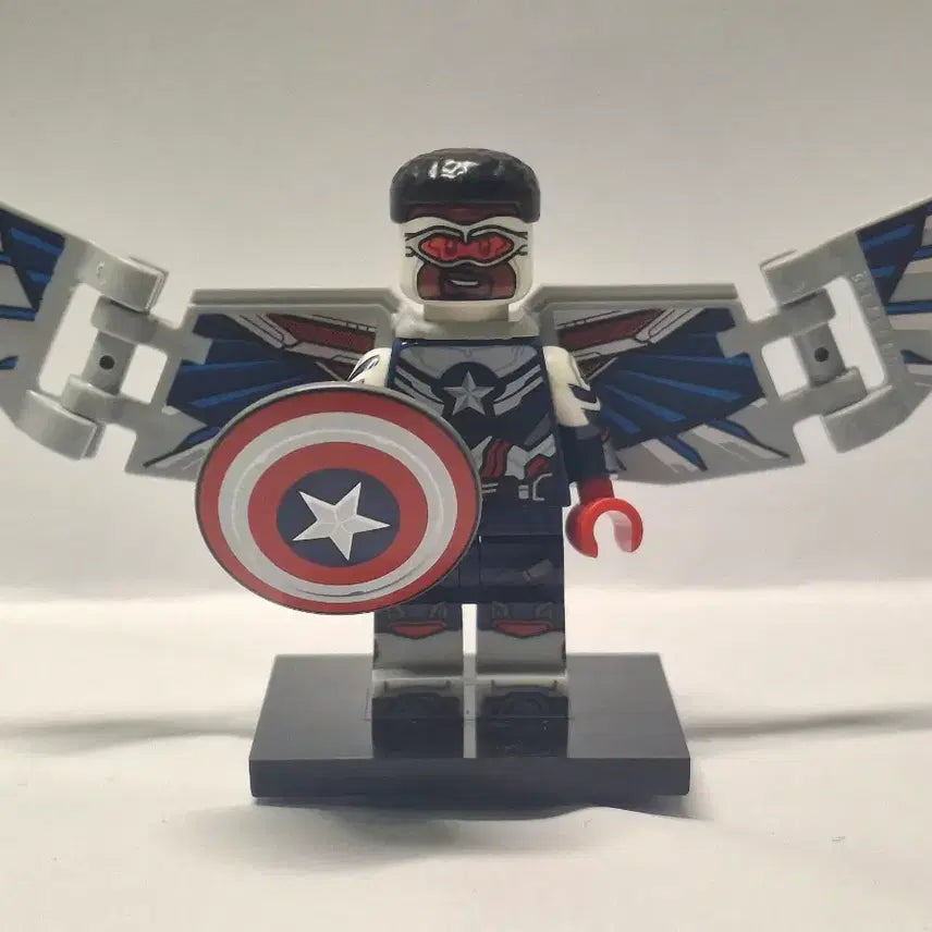 [BUNJANG] LEGO Marvel Captain America Falcon / 레고 마블 캡틴 아메리카 팔콘 팝니다