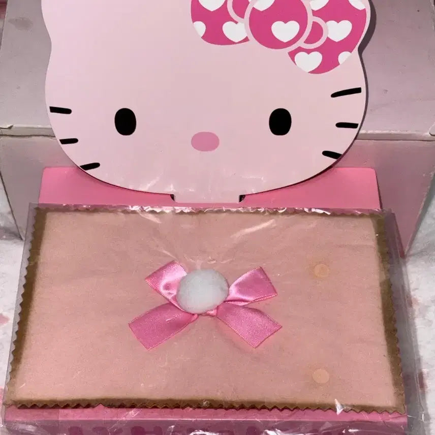 [BUNJANG] Rare 2009 Hello Kitty Wooden Accessory Storage Box / [희귀/레어]고전 2009년 헬로키티 원목 악세사리 보관 수납함