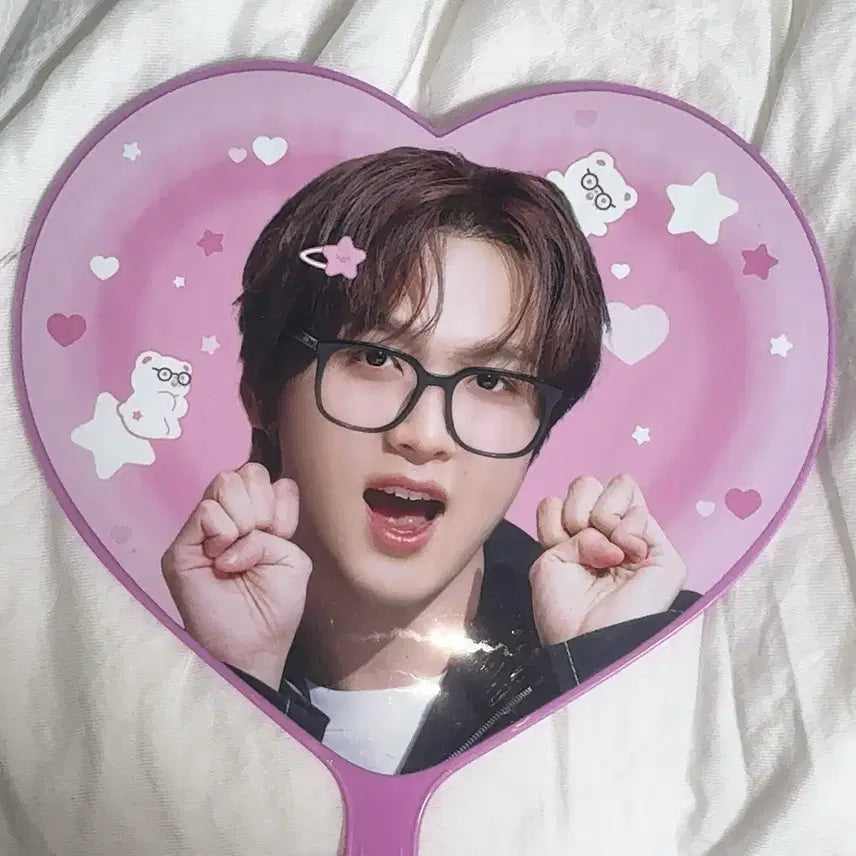 [BUNJANG] NCT DREAM Haechan Heart Uchiwa / 해찬 하트 우치와 엔시티 드림 127