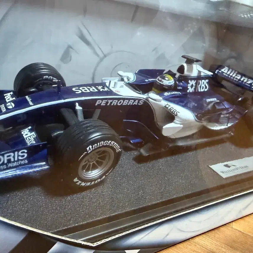 [BUNJANG] Hot Wheels F1 1/18 Scale Limited Edition Williams FW28 Nico Rosberg Diecast Car / 핫 휠 F1 1/18 빅스케일 한정판 자동차 다이캐스트
