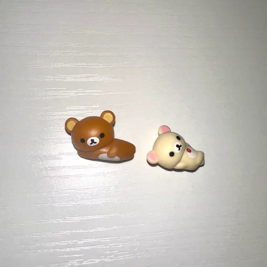 [BUNJANG] Rilakkuma Korilakkuma Set of 3 Badges / 리락쿠마 코리락쿠마 메지루시 일괄
