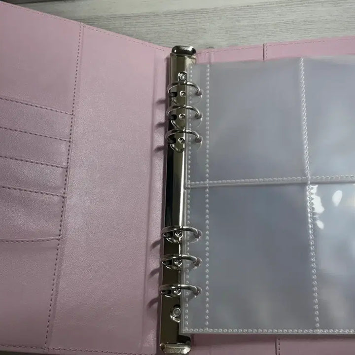 [BUNJANG] Macaron Binder A5 6-Ring Photocard Holder with Double-Sided Sleeves / 마카롱 바인더 A5 6공 포카 바인더 양면속지 포함