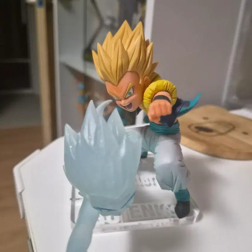 [BUNJANG] Dragon Ball Super: Super Hero Super Saiyan Trunks Figure / 드래곤볼 오천크스 피규어 팔아요
