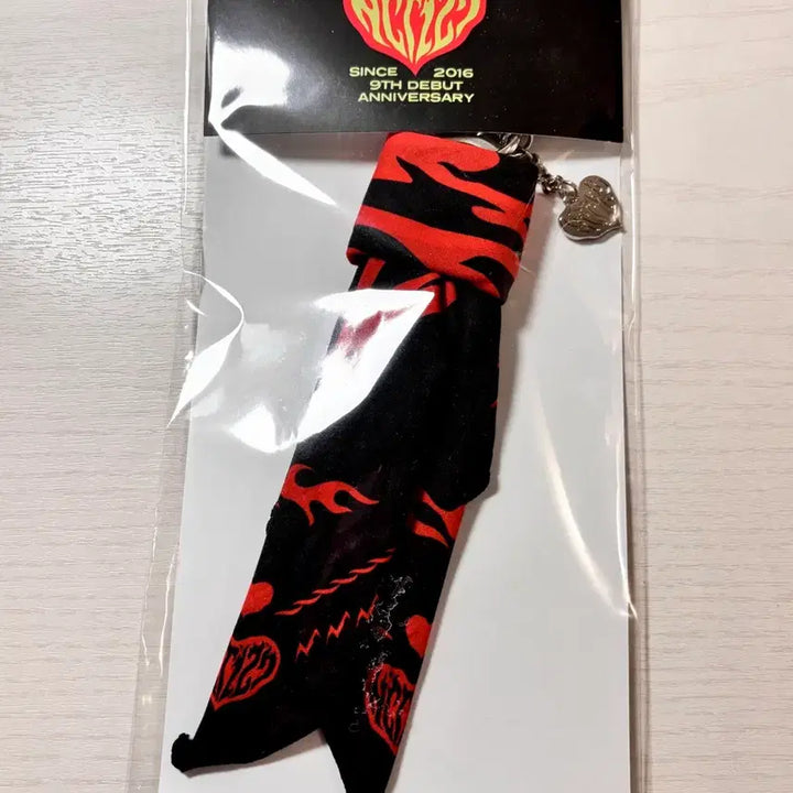 [BUNJANG] NCT 127 Bandana Keychain / 엔시티127 반다나 키링 판매 / 쟈니 태용 유타 도영 재현 정우 해찬 포카 굿즈 인형