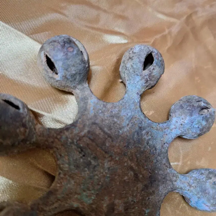[BUNJANG] Rare Goryeo Dynasty Excavated Palgwe Bell / 고려시대 출토 팔궤 방울 희귀