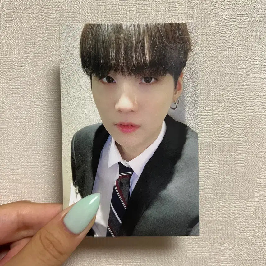 [BUNJANG] BTS 8th ARMY Membership Kit Suga Photocard / 방탄소년단 BTS 8기 아미 멤버십 키트 슈가 윤기 포토카드