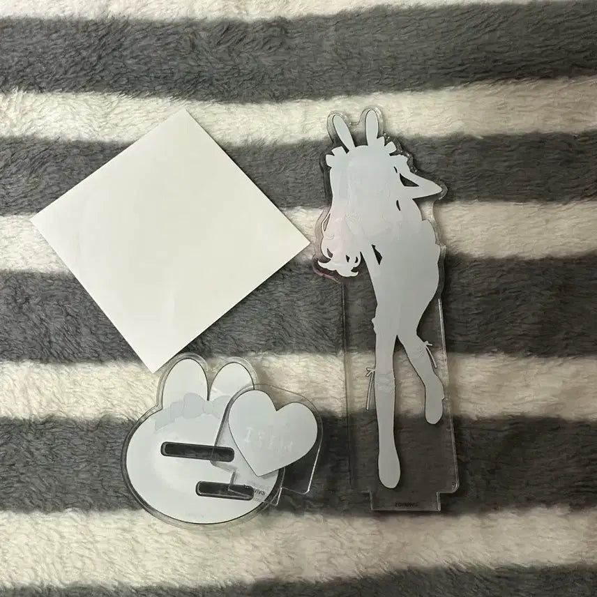 [BUNJANG] BAE173 Mirae Acrylic Standee + Special Sticker / 바니스테 에이스테 미지 아크릴+ 특전스티커