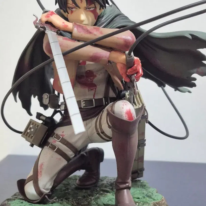 [BUNJANG] Kotobukiya Levi Fortitude Ver. ARTFX J 1/7 Scale Figure / 코토부키야 리바이 fortitude ver. artfx j 1/7 스케일 피규어