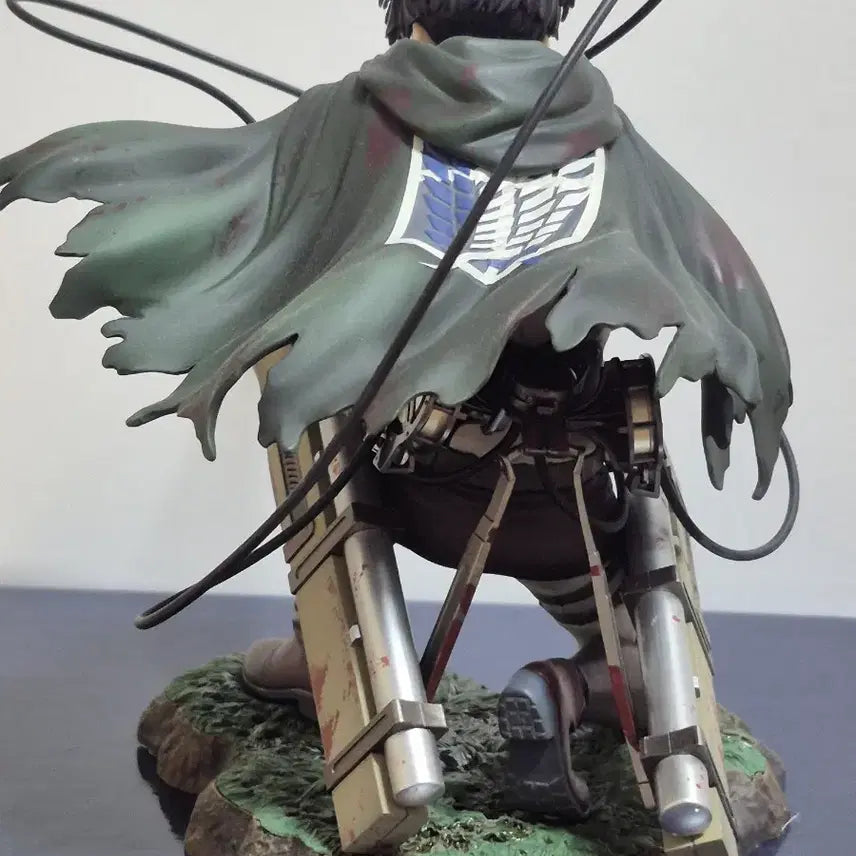 [BUNJANG] Kotobukiya Levi Fortitude Ver. ARTFX J 1/7 Scale Figure / 코토부키야 리바이 fortitude ver. artfx j 1/7 스케일 피규어