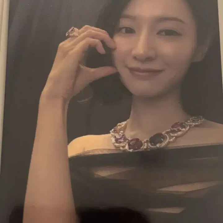 [BUNJANG] Kim Ji Won Fan Cafe Event Photocard / 김지원 팬카페 이벤트 당첨 포카