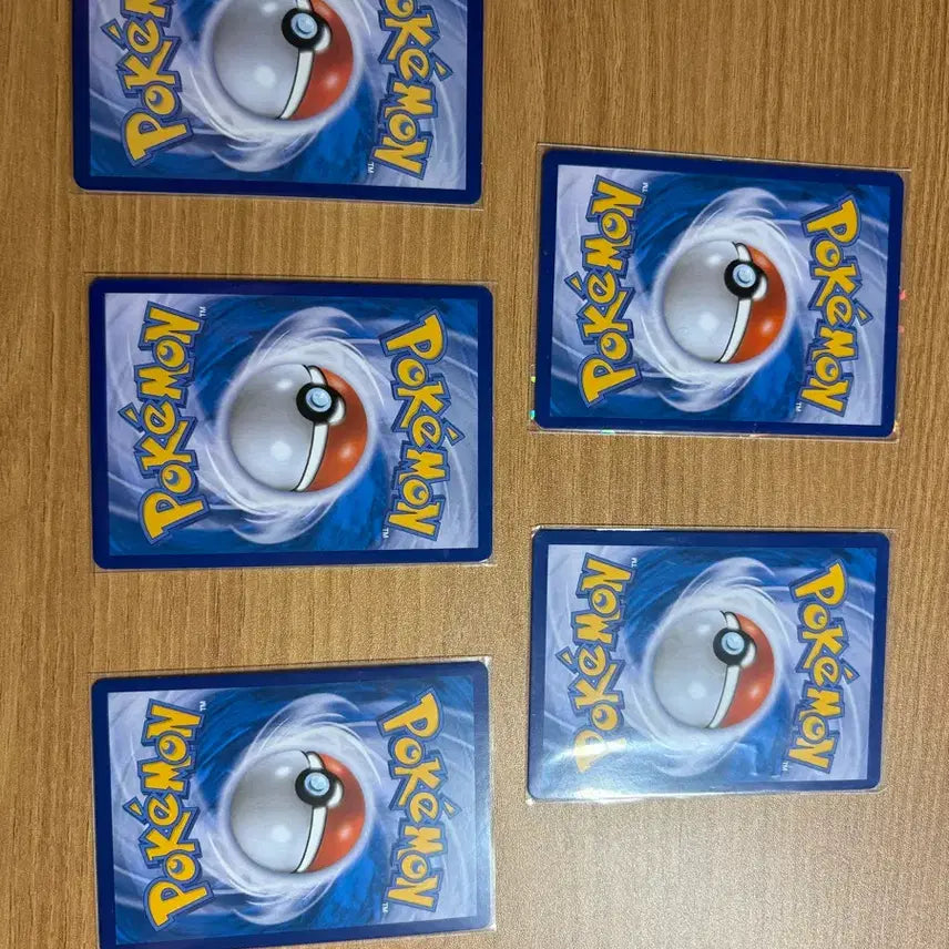 [BUNJANG] Pokemon Card Pikachu V, Eevee V, Maple SR, Sana SR, Leafeon Special Rare Bundle Set / 포켓몬카드 판매