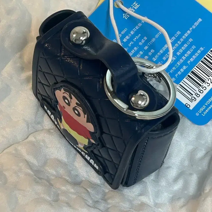 [BUNJANG] Crayon Shin-chan Mini Bag Keyring (Navy) / 택0,새상품) 짱구 미니 백 키링(에어팟케이스)