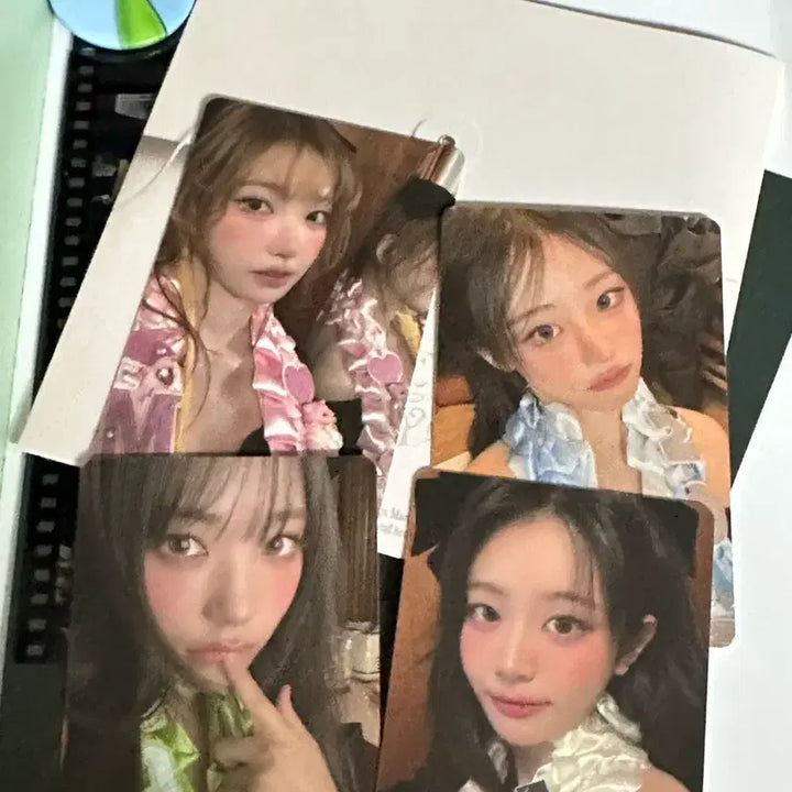 [SOLD OUT] [BUNJANG] QWER Signed Album / QWER 친필 싸인앨범