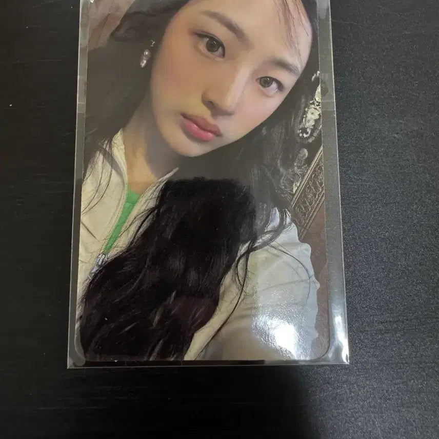 [BUNJANG] NewJeans Minji Shopee POB Photocard / 뉴진스 민지 쇼피 미공포 특전 포카