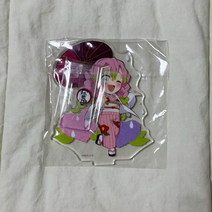 [BUNJANG] Demon Slayer Mitsuri Kanroji Rainy Day Acrylic Stand Figure / 일본작희귀매물)귀멸의칼날 미츠리 장마 아크릴스탠드 피규어