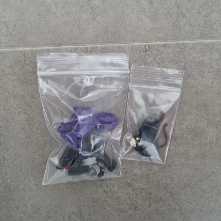 [BUNJANG] LEGO DC Batman Catwoman Minifigure with Motorcycle Set 6858 / (새제품) 레고 dc 배트맨 캣우먼 미니피규어+오토바이(바이크) 6858
