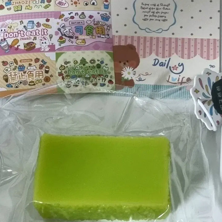 [BUNJANG] Pompoo Shop Square Kiwi Squishy Toy / 폼푸샵 사각키위 말랑이