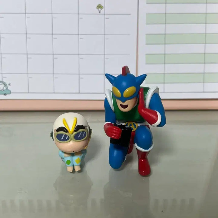 [BUNJANG] Crayon Shin-chan Henderland Machiboke &amp; Detective Gacha Action Kamen 2 Types Bundle Set / 짱구 헨더랜드 마치보케 짱구+탐정가챠 3탄 액션가면 2종 일괄