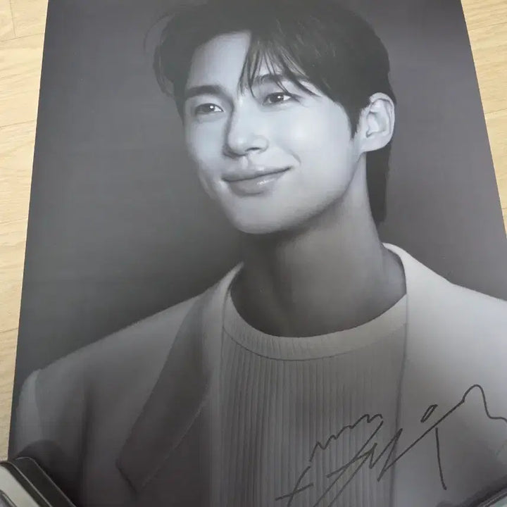 [BUNJANG] Byun Woo-seok Physiogel Poster / 변우석 피지오겔 포스터