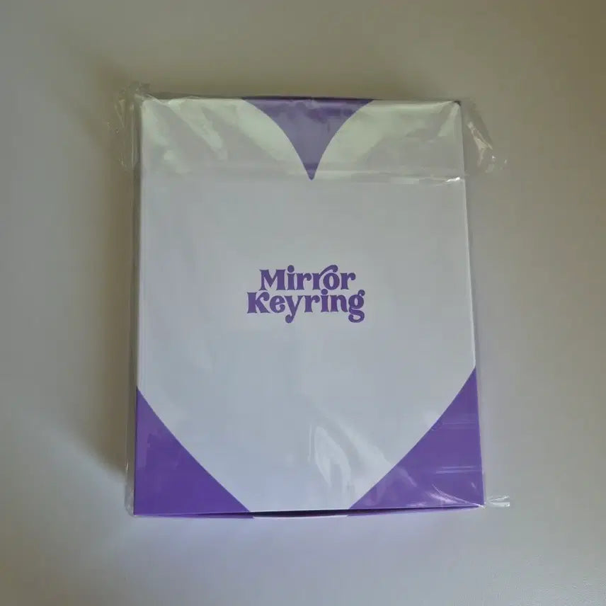 [BUNJANG] Le Sserafim x Baskin Robbins 31 Mirror Keychain / 새제품) 르세라핌 X 베스킨라빈스 31 미러 거울 키링 LE SSERAFIM