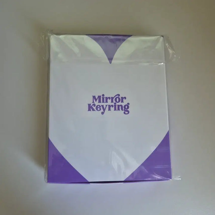[BUNJANG] Le Sserafim x Baskin Robbins 31 Mirror Keychain / 새제품) 르세라핌 X 베스킨라빈스 31 미러 거울 키링 LE SSERAFIM