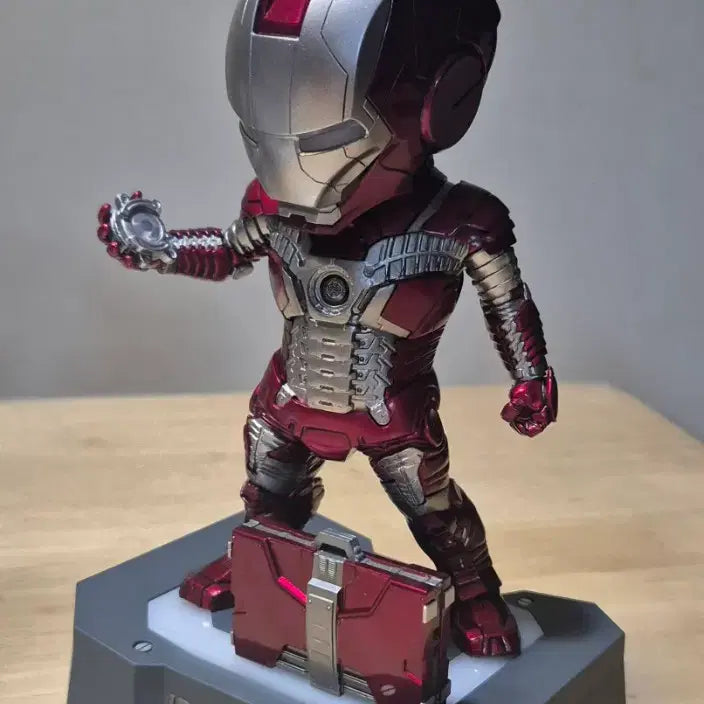 [BUNJANG] Beast Kingdom Egg Attack Iron Man Mark V Figure / 피규어/ 비스트킹덤 에그어택 아이언맨 마크5
