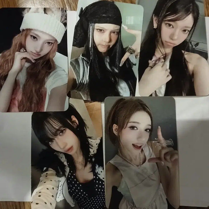 [BUNJANG] A20 May Studio Photocard Set / a20 may 에이투오메이 공방 포카 세트 양도합니다.